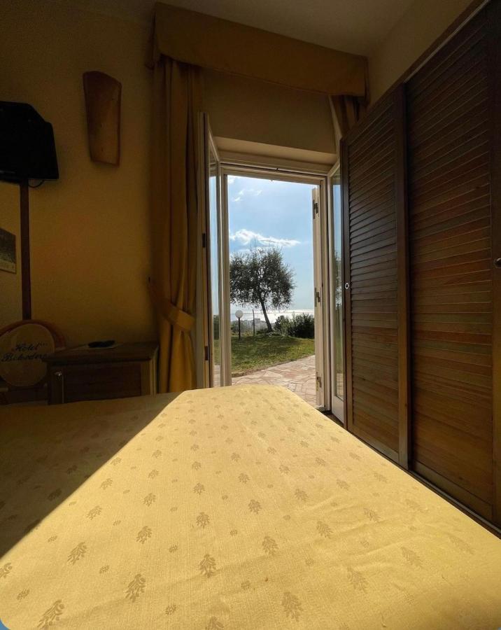ספרלונגה Hotel Belvedere מראה חיצוני תמונה